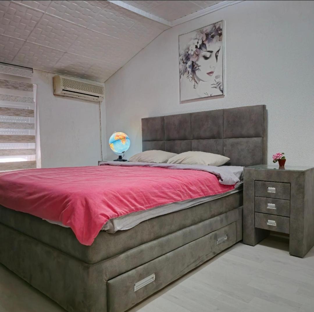 Apartment Center 23 Podgorica Kültér fotó
